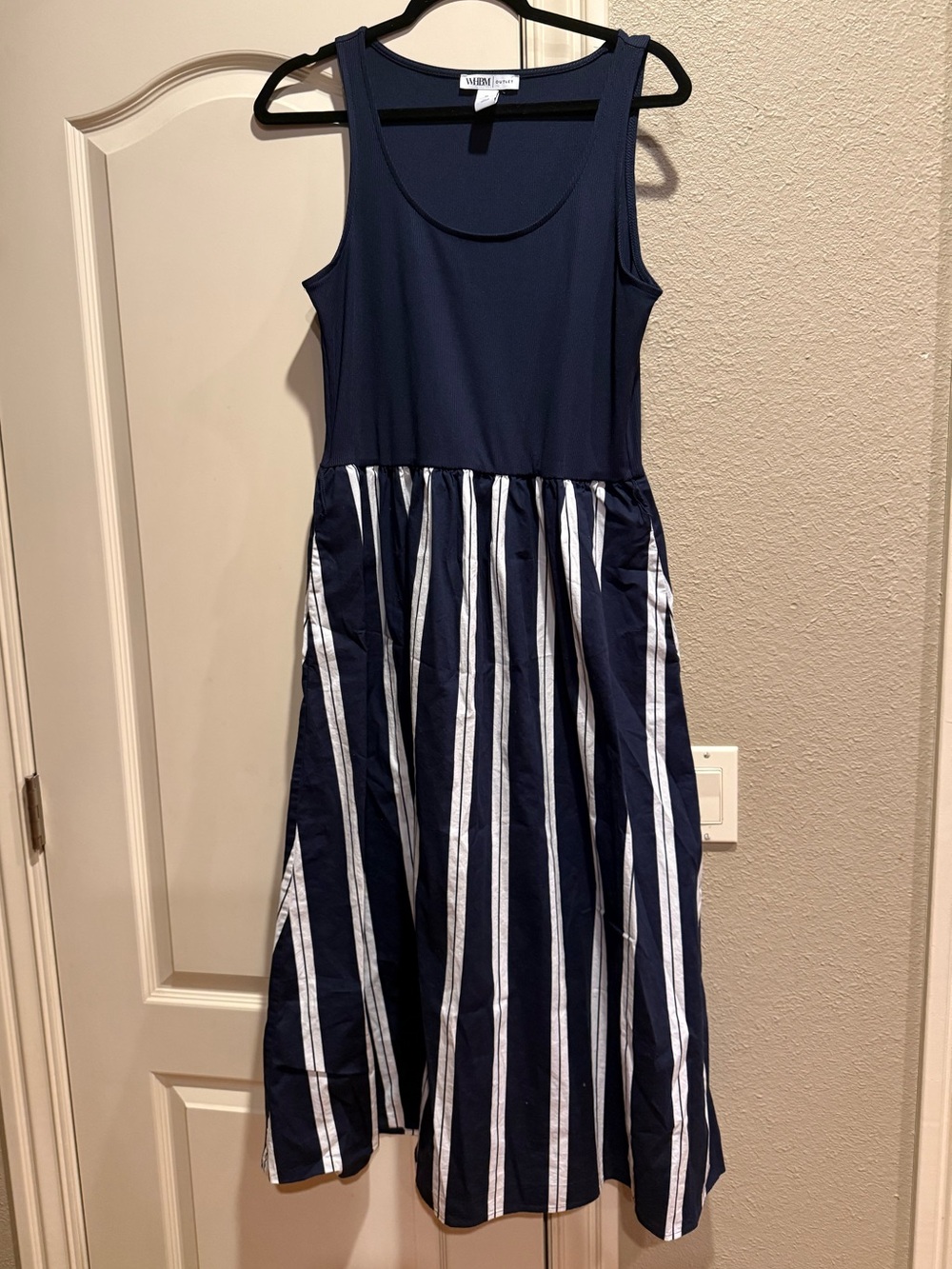 WHBM Outlet Navy Mixed Media Midi Dress Size M